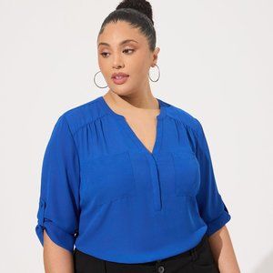 Torrid - Harper Georgette Pullover 3/4 Sleeve Blouse in "Surf The Web" Blue​